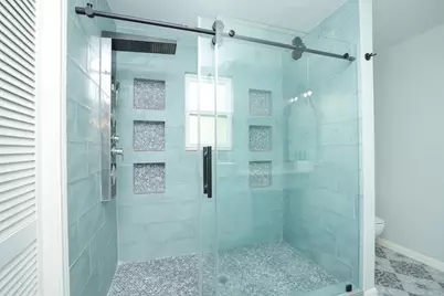 11014 Wickersham Lane, Houston, TX 77042 - Photo 40