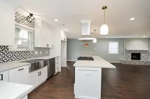 11014 Wickersham Ln, Houston, TX 77042 - Photo 16