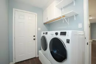 11014 Wickersham Ln, Houston, TX 77042 - Photo 22