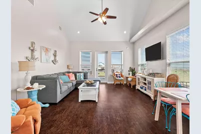 1922 Blue Water Highway, Surfside Beach, TX 77541 - Photo 12