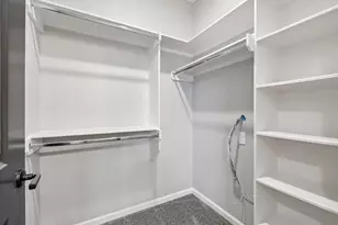 5032 Mallow St, Houston, TX 77033 - Photo 12