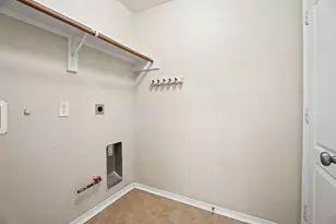 23 N Golden Oak Dr, Texas City, TX 77591 - Photo 18