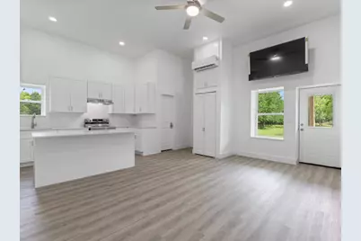 1628 Private Road 652, Sargent, TX 77414 - Photo 14