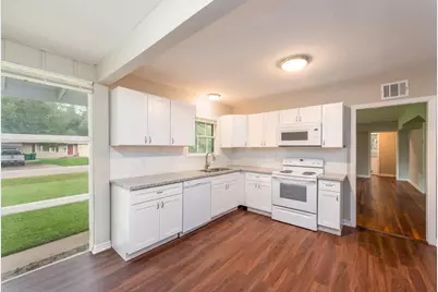 1702 W Crockett Street, La Marque, TX 77568 - Photo 4
