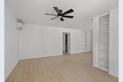 6840 Fairway Drive #2, Houston, TX 77087 - Photo 10