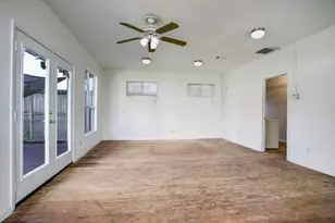 1436 Dorothy St, Houston, TX 77008 - Photo 12