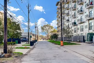 1436 Dorothy St, Houston, TX 77008 - Photo 24