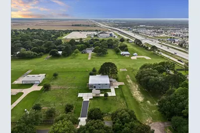 38 E Kitty Hawk Street, Richmond, TX 77406 - Photo 2