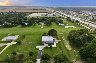 38 E Kitty Hawk St, Richmond, TX 77406 - Photo 2