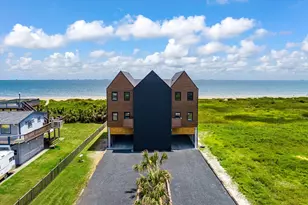 342 Atkinson St, Crystal Beach, TX 77650 - Photo 6