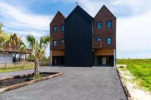 342 Atkinson St, Crystal Beach, TX 77650 - Photo 18