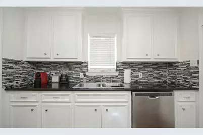 4331 Marina Street #B, Houston, TX 77007 - Photo 2