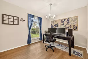 2123 Collingsfield Dr, Sugar Land, TX 77478 - Photo 8