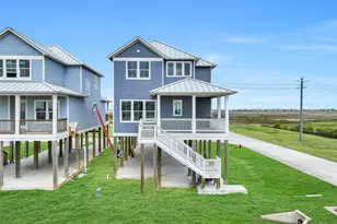 1627 Bay Pointe Dr, Galveston, TX 77554 - Photo 2