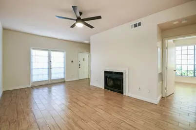 2121 El Paseo Street #1805, Houston, TX 77054 - Photo 8