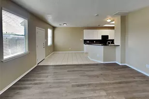 13118 Peppergate Ln, Houston, TX 77044 - Photo 6