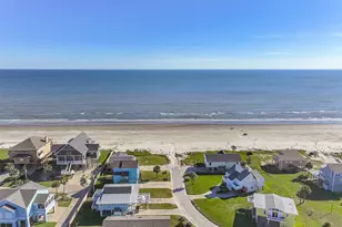 16904 Beachcomber Dr, Galveston, TX 77554 - Photo 4