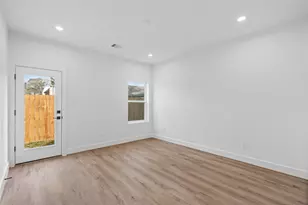 826 Curtin St, Houston, TX 77018 - Photo 6