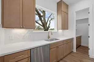 826 Curtin St, Houston, TX 77018 - Photo 26