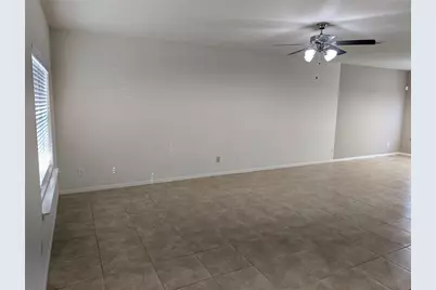 3919 Hollow Cove Lane, Richmond, TX 77469 - Photo 10