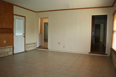 7518 El Rancho Street, Houston, TX 77087 - Photo 8