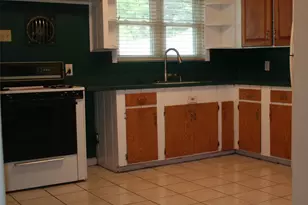 7518 El Rancho St, Houston, TX 77087 - Photo 4