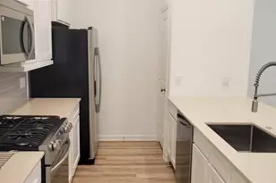 566 Dry Fork Ln, Conroe, TX 77304 - Photo 6