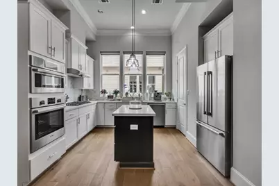8744 Park Kolbe Lane, Houston, TX 77080 - Photo 4