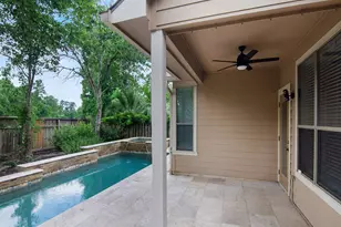 54 Douvaine Ct, The Woodlands, TX 77382 - Photo 2