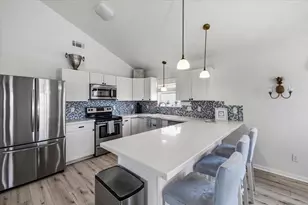 2927 Bluewater Hwy, Surfside Beach, TX 77541 - Photo 14