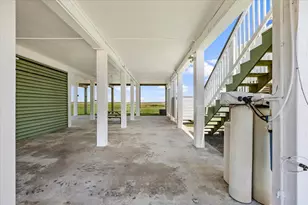 2927 Bluewater Hwy, Surfside Beach, TX 77541 - Photo 36