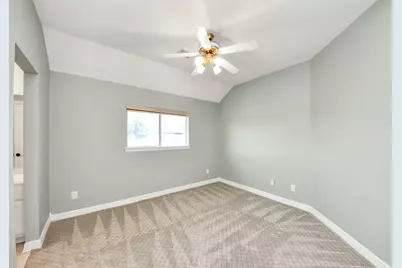 5410 Deerbourne Chase Drive, Sugar Land, TX 77479 - Photo 38