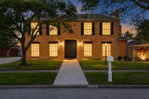 8006 Albin Ln, Houston, TX 77071 - Photo 2