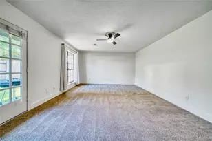 8006 Albin Ln, Houston, TX 77071 - Photo 20