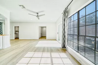 8006 Albin Lane, Houston, TX 77071 - Photo 10