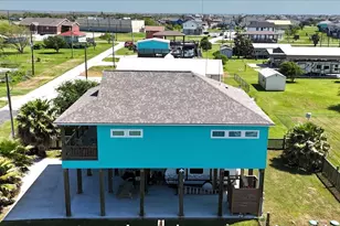 1970 Ave B, Crystal Beach, TX 77650 - Photo 12
