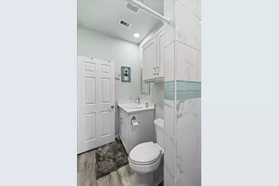 1970 Avenue B, Crystal Beach, TX 77650 - Photo 28