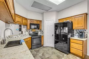 7543 Basswood Forest Ct, Houston, TX 77095 - Photo 10