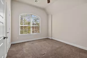 35 N Wheatleigh Dr, Tomball, TX 77375 - Photo 40