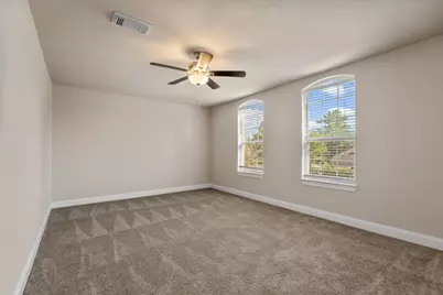 35 N Wheatleigh Drive, Tomball, TX 77375 - Photo 34