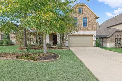 35 N Wheatleigh Drive, Tomball, TX 77375 - Photo 2