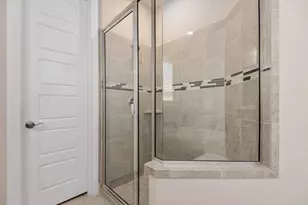 35 N Wheatleigh Dr, Tomball, TX 77375 - Photo 28