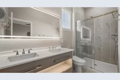 14510 Wadley Bay Drive, Texas City, TX 77568 - Photo 6