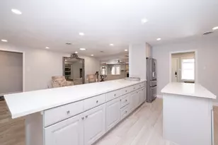 7713 Valley View Ln, Houston, TX 77074 - Photo 22