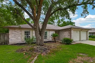 15839 Thistledew Dr, Houston, TX 77082 - Photo 2