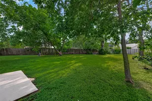 15839 Thistledew Dr, Houston, TX 77082 - Photo 2