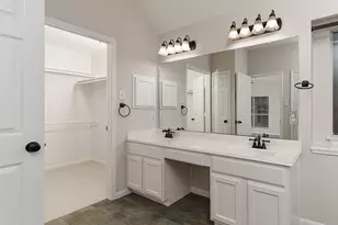 23 Lamps Glow Pl, The Woodlands, TX 77382 - Photo 18