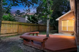 23 Lamps Glow Pl, The Woodlands, TX 77382 - Photo 24