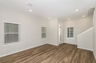 9910 Clark Rd, Houston, TX 77076 - Photo 4