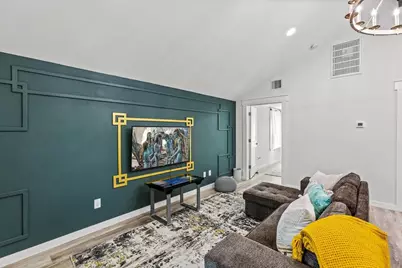 5423 Avenue R, Galveston, TX 77551 - Photo 2
